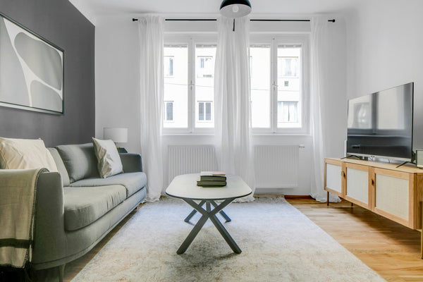 Show up and start living from day one in Vienna with this sophisticated one-bedr Vienna, Austria Wieden 1BR w/ Elevator nr Karlsplatz & U1, U4 Entire rental unit vacation rental 578793830028463475