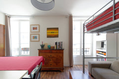The studio is located in the lively Belleville Street (courtyard side) and very  Paris, France Studio cosy, quiet and bright Entire rental unit vacation rental 6553300