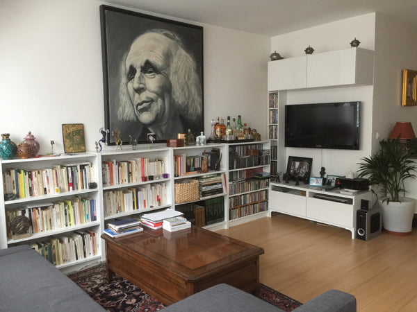 Appartement traversant très clair (salon ouvert sur cuisine, chambre, salle de b Paris, France Appartement avec vue sur Sacré Cœur. Entire rental unit vacation rental 22414752