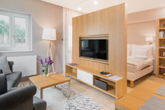 Vychutnejte si samé srdce historického centra Prahy v kompletně rekonstruované r Prague, Czechia Moderní & komfortní studio s klimatizací v nové rezidenci s nonstop ostrahou Entire serviced apartment vacation rental 19834783