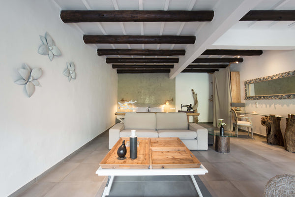 Opening to a private yard of 30 m² with sun beds overlooking the mountain range  Greece Deluxe Suite with private yard and Hot Tub Entire rental unit vacation rental 2219947