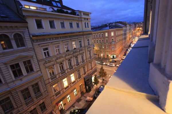 I offer nice room in big apartment in city centre. In apartment are 3 bathrooms   City centre room in shared apartment Private room in condo vacation rental 647009874784408979