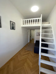 Enjoy your stay in Vienna at this peaceful and centrally-located place. <br />Ju Vienna, Austria Cozy one bedroom apartment in Vienna Entire condo vacation rental 685289069273574354