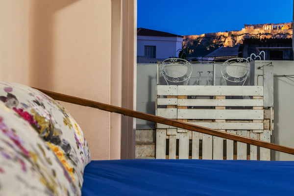 1st floor apartment with unique view of the Acropolis from the bed.It is located Athens, Attica, Greece Acropolis view urban studio@150m metro Monastiraki Entire rental unit vacation rental 40594190