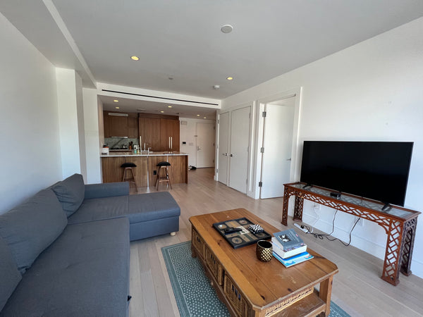 Spacious 1 bedroom, 1 bathroom unit with sunset western exposure in an elevator  New York, NY Rental unit in Brooklyn · 1 bedroom · 2 beds · 1 bath Entire rental unit vacation rental 22078463