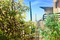 Bright lovely apartment on the 8th and last floor offering clear views on the ro Paris, France Bright Apt. & Panoramic views - Pereire/Wagram Entire rental unit vacation rental 23955798