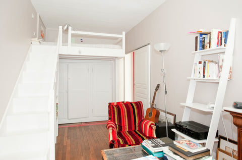 <b>The space</b><br />Hello guest,<br />We are living in a charming apartment, i Paris, France 4 ROOMS-FLAT IN THE HEART OF PARIS Entire rental unit vacation rental 1577440