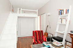 <b>The space</b><br />Hello guest,<br />We are living in a charming apartment, i Paris, France 4 ROOMS-FLAT IN THE HEART OF PARIS Entire rental unit vacation rental 1577440