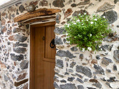 A traditional stone mountain house in the village of Kritsá . A renovated 200 ye Oxford, United Kingdom Paul’s mountain house. Entire home vacation rental 45728451