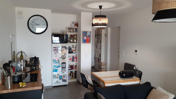 Profitez d'un logement élégant et central dans un quartier de Lyon tout récemmen Lyon, France Lyon confluence: bel appartement neuf avec balcon Entire condo vacation rental 53251967