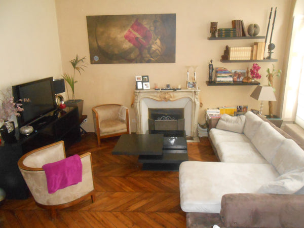 <b>The space</b><br />Charmant appartement de 80 m2 au pied de Montmartre et du  Paris, France Montmartre, Gds Magasins en famille Entire rental unit vacation rental 3518461