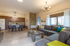 Stefania's Cosy Plac ioffers a fully equipped and air-conditioned residence with  Stefania΄s Cosy Place Entire home vacation rental 49025672