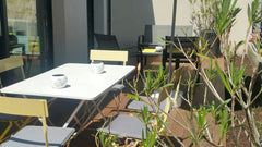 En plein coeur des Chartrons au calme à 10 m à pied des quais  , maison spacieus Bordeaux, France Maison+terrasse/Bordeaux Chartrons Entire home vacation rental 6747273