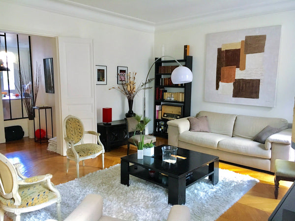 Live like a Parisian in a classical Haussmanian, spacious and sunny Parisian apa Paris, France Very nice 135 sqm family apartment in Montmartre Entire rental unit vacation rental 18002292