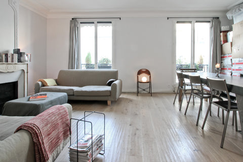 A newly renovated 2 bedroom apartment in the heart of the city. Stylish and mode Paris, France Beautiful, modern and Central appartment Entire rental unit vacation rental 1297307