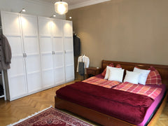 Großzügiges, stilvolles Appartement um Wien hautnah zu erleben. Perfekte Verkehs Vienna, Austria Wien hautnah erleben! 100m U-Bahn/ Straßenbahn Entire rental unit vacation rental 35942173