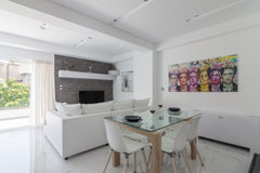 Enjoy a wonderful stay in a spacious maisonette in Athens<br /><br /><b>The spac Athens, Greece Beautiful Maisonette in Athens for 6 ppl Entire condo vacation rental 643098954539668958