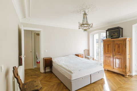 Appartement haussmannien 105 m2 refait à neuf, jouxtant La Tour d’Argent.<br />T Paris, France Bv. St. Germain, face Ile St. Louis Entire rental unit vacation rental 6747147