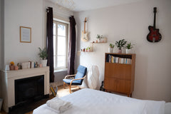 Situé à deux pas des quais et du centre-ville, cet appartement lumineux et chale Lyon, France Appartement lumineux de 80m² au cœur de Lyon. Entire rental unit vacation rental 39218198