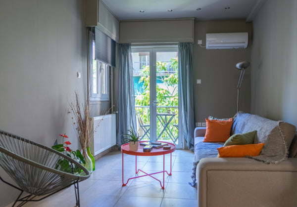 What a Joy to live in the HEART of Athens and have on yr doorstep all theatres/s GB Athenian Theatre District fabulous Apt Entire rental unit vacation rental 610090171989093648