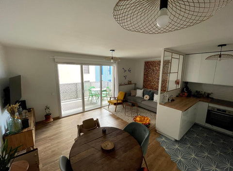 Appartement Neuf et tout équipé<br />Il est situé à proximité immédiate du pont  Bordeaux, France Logement charmant entre Chartrons et Cité du Vin Entire condo vacation rental 49944171