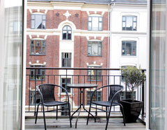 <b>The space</b><br />I am renting out my one bedroom apartment. It is located i Copenhagen, Denmark Around the corner from city centre Entire rental unit vacation rental 330243