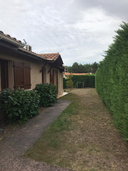 Attention Logement situé dans un quartier résidentiel calme, il est donc stricte  Maison de plein pied proche de Bordeaux Entire townhouse vacation rental 45084389