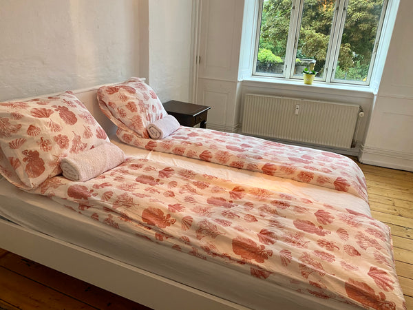 Rigtig skøn lejlighed på 120 kvadratmeter med 2 soveværelser, stor altan samt et Copenhagen, Denmark Skøn lejlighed i københavn / beautiful apartment Entire condo vacation rental 641878258146594042