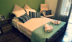 A sweet and cozy apartment in Koukaki. Located in a quite neighborhood next to t Greece Cozy & quiet flat near Acropolis!! Entire rental unit vacation rental 14488156