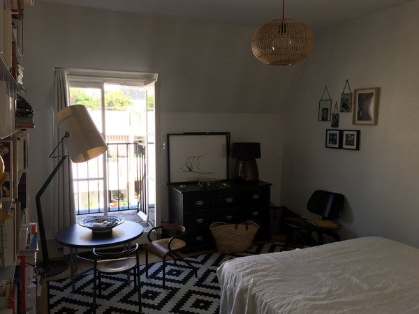 Charmant appartement de 90m2 lumineux sous les toits. A deux pas des commerces,  Paris, France Charmant appartement - Village d'Auteuil Entire rental unit vacation rental 19523110