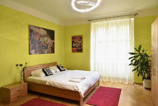 Luxou  zařízeni Prague, Czechia Apartmán Baranova 18 Entire guest suite vacation rental 22757474