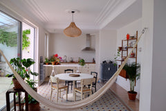 L’appartement se situe au rez-de-chaussée d’un immeuble, mais grâce à sa configu Ixelles, Belgium Appartement avec jardin Entire loft vacation rental 36689678