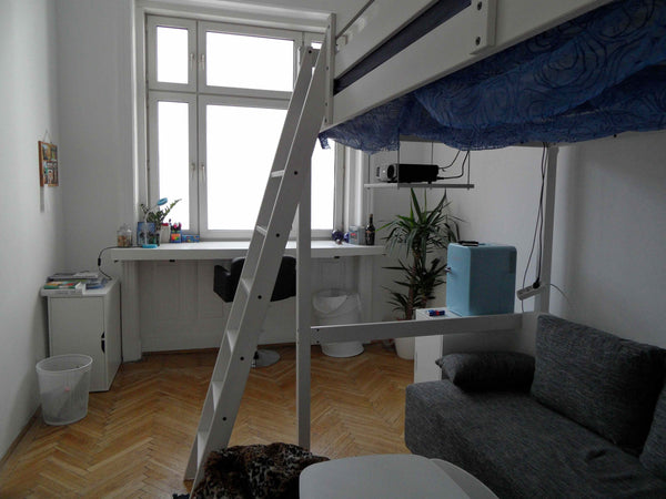 Helles Zimmer mit Stockbett und Couch in 3-Personen WG. Großer Schreibtisch, gem Buenos Aires, Argentina Cosy room in shared flat, close to U2 and U1 Private room in rental unit vacation rental 21778031