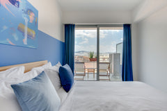 Selina Athens is located in the north of the historical city center of Athens. T PA Selina Athens Theatrou - Suite Room Room in hotel vacation rental 43940746