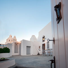 Petra Dome is a spacious authentic Cycladic house of 100 square meters with 80 s Greece Petra Dome Santorini Cycladic home vacation rental 32935929
