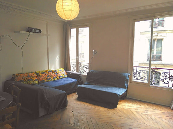 Quiet appartment  in an hausmannian building (window overlooking a courtyard). 1 Paris, France Private room in an appartment next to Gare du Nord Private room in rental unit vacation rental 29963763