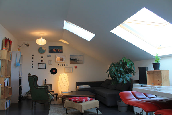 Charmant T2 en plein coeur des Chartrons. Dans une rue calme, l'appartement est  Brest, France Charmant T2, Chartron, calme, lumineux et spacieux Entire rental unit vacation rental 30083055