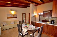 The <b>aparthotel in Rethymno</b> has 1 bedrooms and capacity for 2 people. <br> Rethimnon, Greece Apt in Rethymno Old Town,Near the Beach w Terrace Room in aparthotel vacation rental 11763401