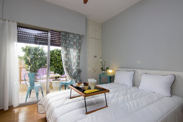 Modern Eclectic in Ampelokipi<br />At the crossroads of V. Sofias & Alexandras a Athens, Greece Modern Eclectic 2-bedroom apt. in Athens Entire rental unit vacation rental 23514501