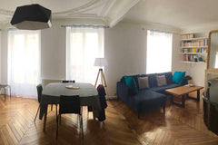 Un appartement dans une rue calme de Paris, à deux pas de Montmartre et des autr Paris, France Appartement Paris (75m²) à deux pas de Montmartre Entire rental unit vacation rental 19578373