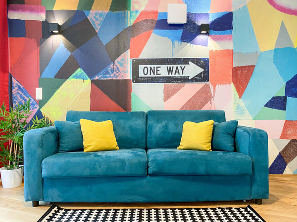 You feel especially comfortable in modern four walls with a touch of eccentricit Graz, Austria DAREBELL Apartment Calvigasse: Top 10 Entire rental unit vacation rental 640936096517265054