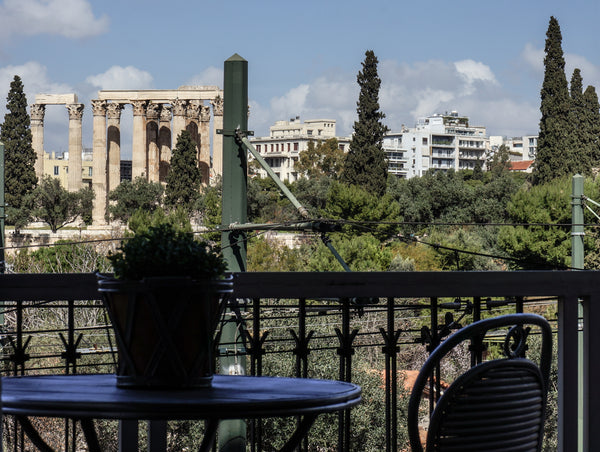 A modern style, 90 square meter, fully equipped apartment with a stunning view t Athens, Attica, Greece 5min walking distance fromAcropolis Entire rental unit vacation rental 11614090