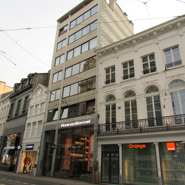 Huidevettersstraat appartment, Antwerp District, 2000 Antwerp, Belgium is an apa  Huidevettersstraat appartment Entire rental unit vacation rental 27195796
