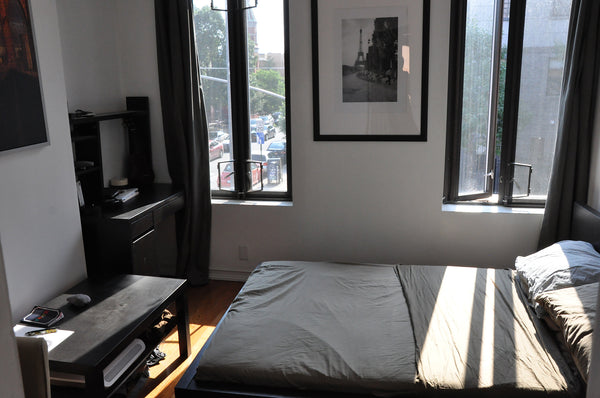 Spacious bedroom available in a two bedroom apartment in Brooklyn.<br />Queen si New York, NY Rental unit in Brooklyn · ★4.93 · 1 bedroom · 1 bed · 1 shared bath Private room in rental unit vacation rental 7915525