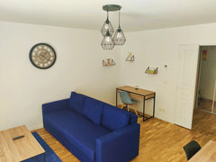 Venez découvrir Lyon dans un cadre spacieux et agréable.<br /><br />  C'est un a Asnières-sur-Seine, France Vaste T3, calme & proche de l'hypercentre lyonnais Entire rental unit vacation rental 673849070720349768
