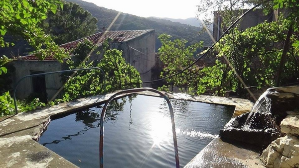 IN THE CRETAN INLAND, 15 MINUTES FROM THE MOST BEAUTIFUL BEACHES OF THE ISLAND,  Alimos, Greece traditional cretan house near Palaiochora Entire home vacation rental 30384129