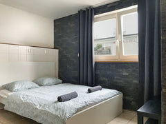 Na tomto klidném místě ve středu dění tě nečekají žádné složitosti. Prague, Czechia CITY CENTER! PERFECT LOCATION! [G6C] Private room in rental unit vacation rental 579609981774144007