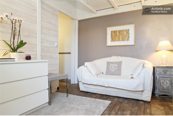 This charming and bright studio is the ideal place to stay when exploring the tr Paris, France Romance In Montmartre For 2 :) Entire rental unit vacation rental 6587764