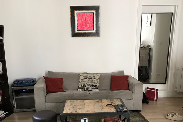 This accommodation is well located , in the center , near the city hall and the  Paris, France Very pleasant apartment in full center Entire rental unit vacation rental 19186136