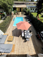 Bonjour,<br />Je vous propose ma très belle maison de ville tout juste rénovée.  Bordeaux, France Agréable maison de ville avec piscine Entire townhouse vacation rental 659367892680226744